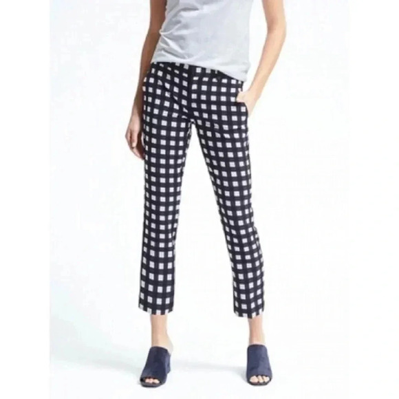 Banana  Republic Avery Fit Gingham Pattern Pant - Picture 1 of 14